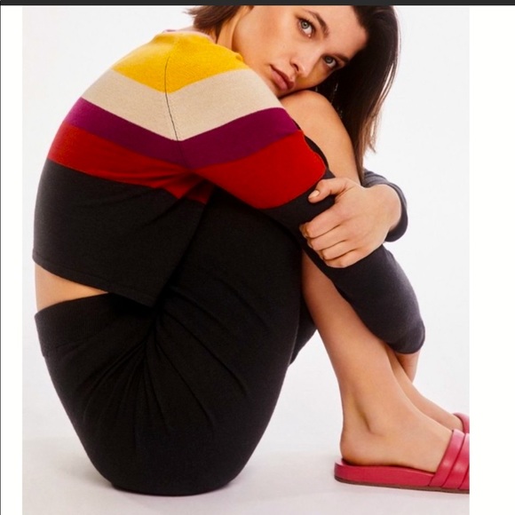 ANTHROPOLOGIE CALLAHAN COZY SWEATER SET - Picture 2 of 13